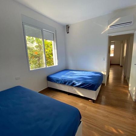 Apartamento Guarujá Pitangueiras 50 metros da Praia. Esterno foto