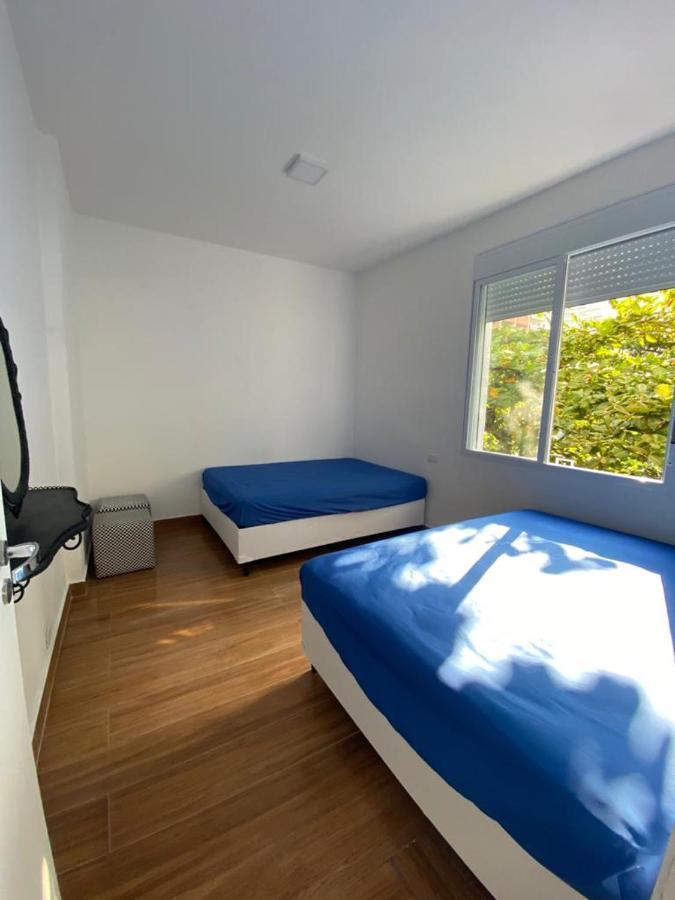 Apartamento Guarujá Pitangueiras 50 metros da Praia. Esterno foto